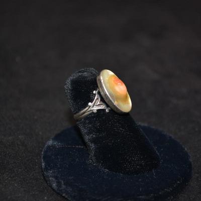 Vintage 925 Sterling Ring with Developing Pearl Setting Size 4 3.2g