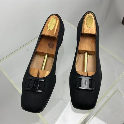 479 Salvatore Ferragamo Black Heels with Cedar Shoe Stretchers