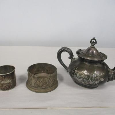 Van Bergh Quadruple Silverplate Teapot
