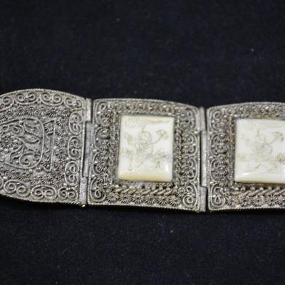 Vintage Silver-Tone SIAM Clasp Bracelet with Carved Inlay Panels 6.5"