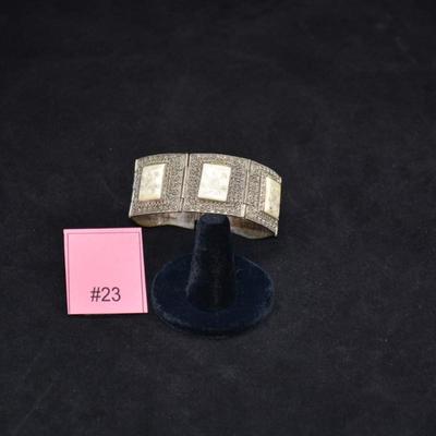 Vintage Silver-Tone SIAM Clasp Bracelet with Carved Inlay Panels 6.5"