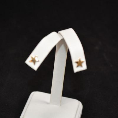 14k Star Earrings with 14k Backs 0.8g