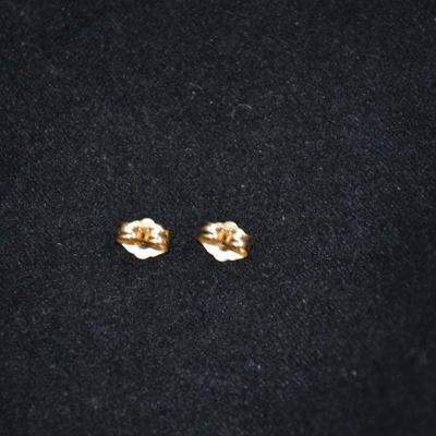 14k Star Earrings with 14k Backs 0.8g