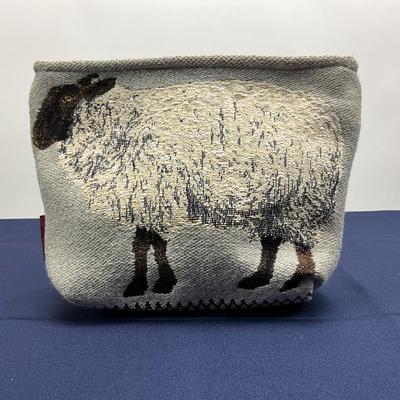 492 IOSIS Tapestry Sheep Cosmetic Bag