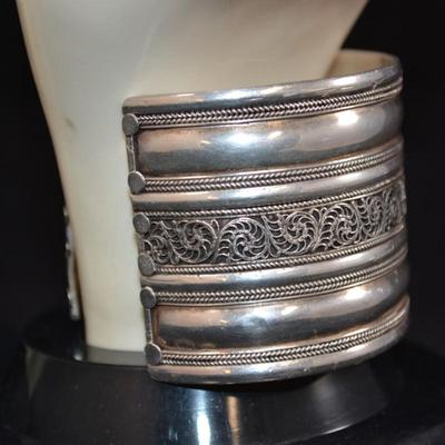 1.75" Wide Sterling Cuff Bracelet 6.5" 56.9g
