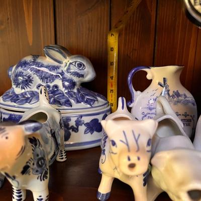 Mixed Lot Vintage Blue White Ceramic Decor