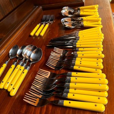 MCM Anacapa 48 Piece Vintage Yellow Stainless Steel Flatware Utensils