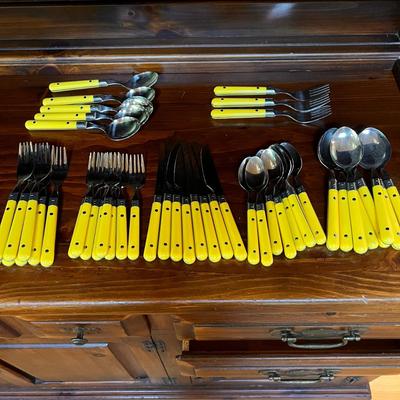 MCM Anacapa 48 Piece Vintage Yellow Stainless Steel Flatware Utensils