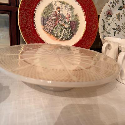 Vintage Porcelain Milk Glass Lot