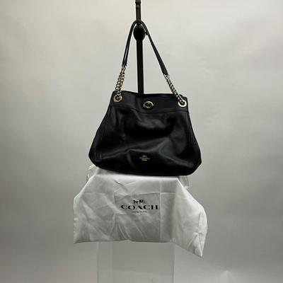 Lot 1519 COACH Black Leather Handbag with Dust Bag