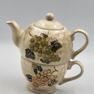 2 Pc Cabernet Pottery