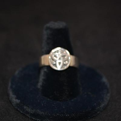 925 Sterling Celtic Trinity Knot Ring Size 9 5.0g