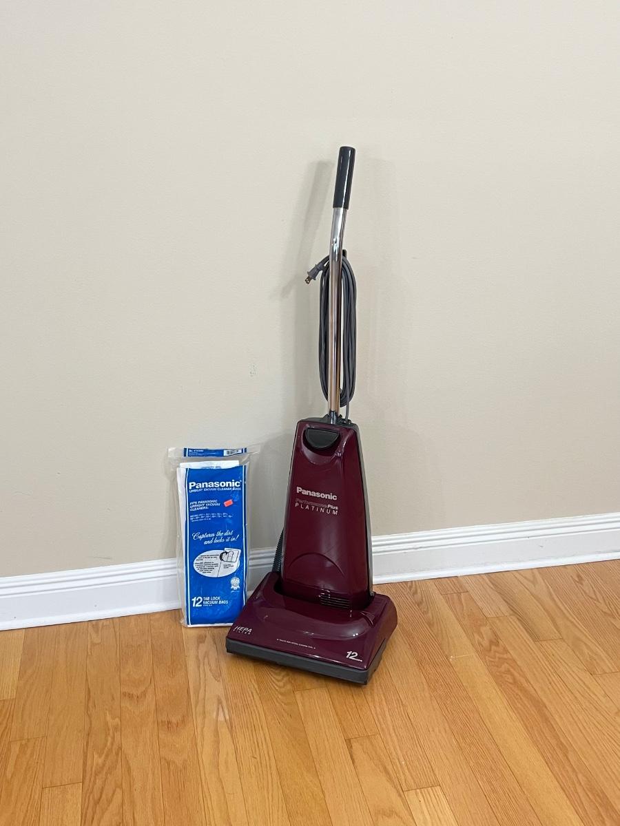 PANASONIC Performance Plus Platinum Vacuum Cleaner