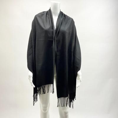 Lot  1570. Black Cashmere Pashmina