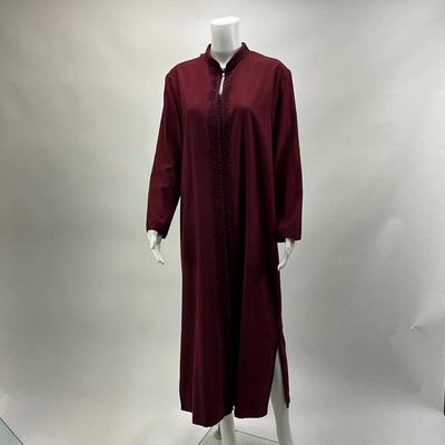 Lot 1592. Beautiful Red Caftan,