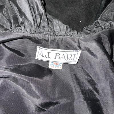 Lot 1594. A. J. Ban Vintage Black Wrap with Ruffled Edge