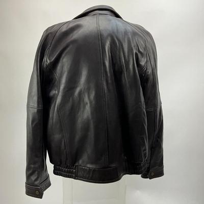 Lot 1597 Menâ€™s Wilson Leather Jacket ( Size Large )