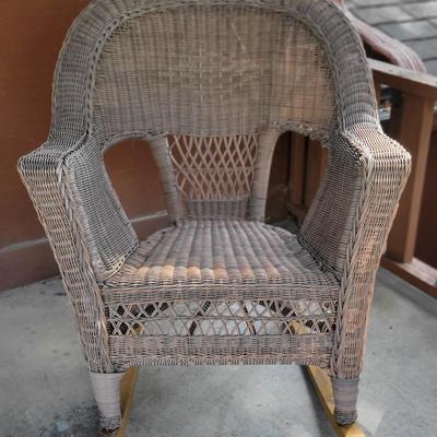 Nice Wicker Patio Rocking Chair