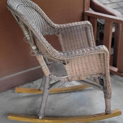 Nice Wicker Patio Rocking Chair