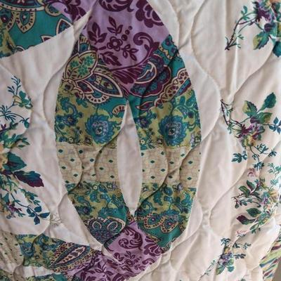 King sized Better Homes Bedspread / quilt with Small reversible design throw blanket.