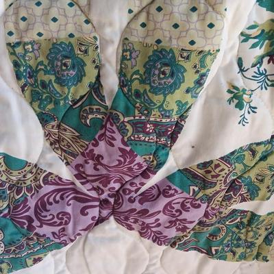 King sized Better Homes Bedspread / quilt with Small reversible design throw blanket.