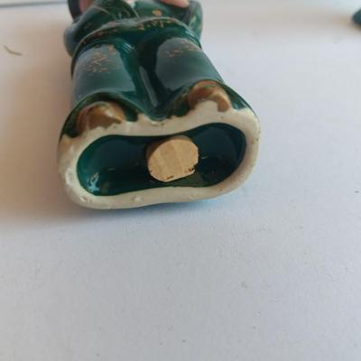 Vintage Empire Japan Oriental salt and Pepper shakers - people