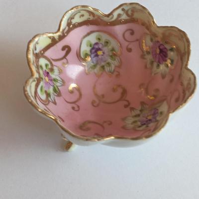 Vintage Lefton China hand painted vase with other dainty porcelain collectibles