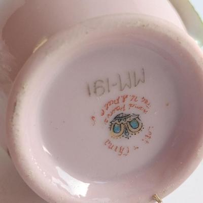 Vintage Lefton China hand painted vase with other dainty porcelain collectibles