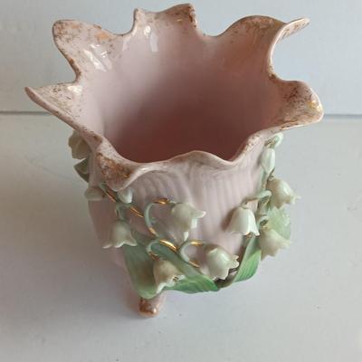 Vintage Lefton China hand painted vase with other dainty porcelain collectibles