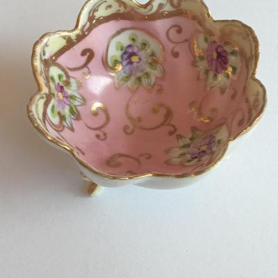 Vintage Lefton China hand painted vase with other dainty porcelain collectibles