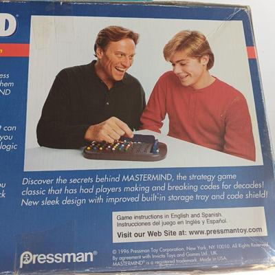 Mastermind game and Scrabble Crossword game