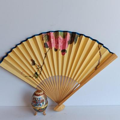 Vintage Hand fan with Fine porcelain hand painted Imperial Treasures Collection egg ring box