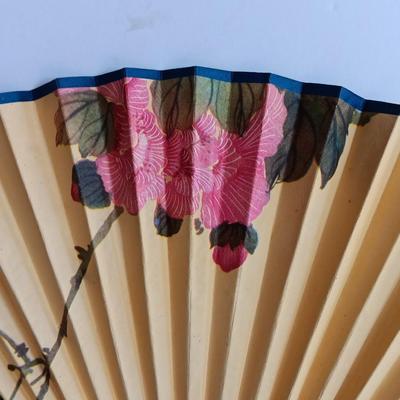 Vintage Hand fan with Fine porcelain hand painted Imperial Treasures Collection egg ring box