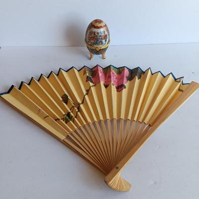 Vintage Hand fan with Fine porcelain hand painted Imperial Treasures Collection egg ring box