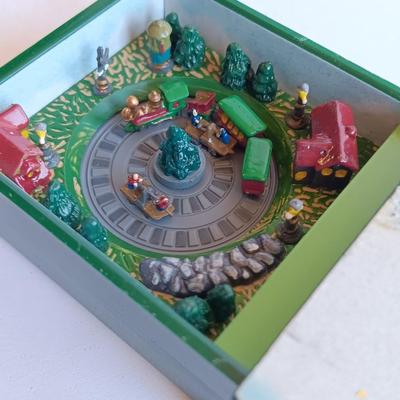 Mr. Christmas Gold Label Matchbox Melodies, I've Been Working on The Railroad