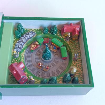 Mr. Christmas Gold Label Matchbox Melodies, I've Been Working on The Railroad