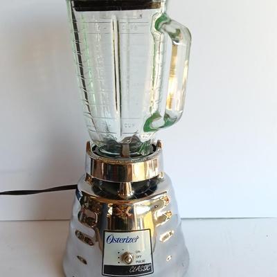 Vintage Osterizer Beehive Classic Blender -  Chrome and Glass - 5 Cup Capacity