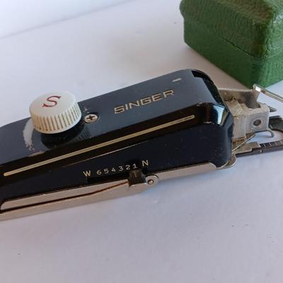 Vintage Singer Complete Buttonholer Attachment for Singer Sewing machine