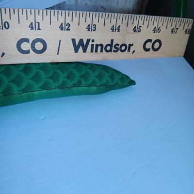 Green fabric lizard 45" long with bean bag like feet