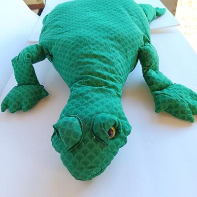 Green fabric lizard 45" long with bean bag like feet