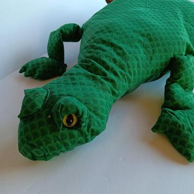 Green fabric lizard 45" long with bean bag like feet