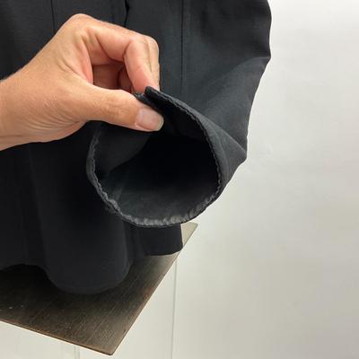 Lot 640 Giorgio Armani High Collar Black Blazer/Jacket  â€œ Classic Style â€œ Size 44
