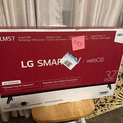 New in Box 32in LG smart TV - 32LM57