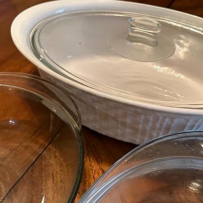 Lot of Baking Dishes Glass Casseroles