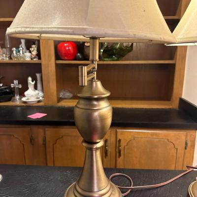 Lot of 2 table lamps