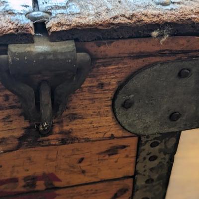 Antique Fisher's Famous Bread Crate, "The Box Eternal"