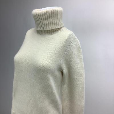 Lot 661 Lauren - Ralph Lauren Green Label Tutleneck Sweater, Wool/Angora Blend