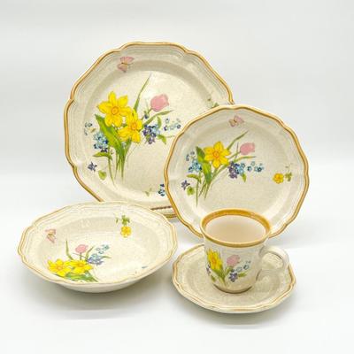 MIKASA ~ Early Spring ~ Five (5) Piece Place Setting For Eight (8)