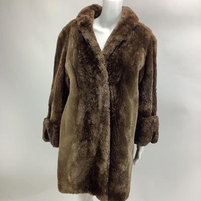 Lot 681 Arthurs of Wilmington DE Fur Coat, Sheared Beaver