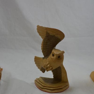 Lot of Carved Wooden Owls 3"-10"